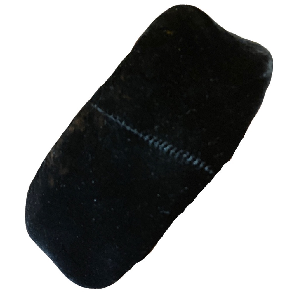 Black Velvet Union Made Pill Box Hat EXCELLENT CONDITION!!!! Still has Combs! - Picture 5 of 9